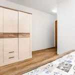 Dori By Interhome كرينكا