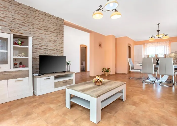 Vakantiehuis Dori By Interhome